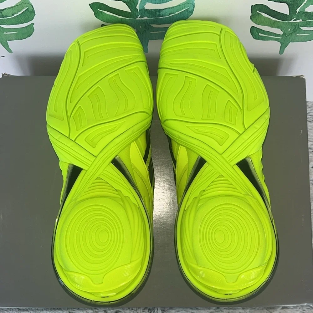 Balenciaga Tyrex Sneakers in Neon Yellow and Black - Picture 10 of 15